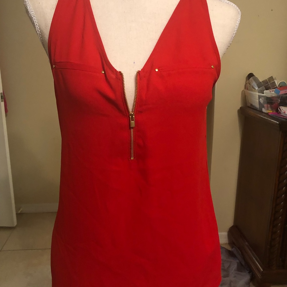 NWT Red sleeveless express tank